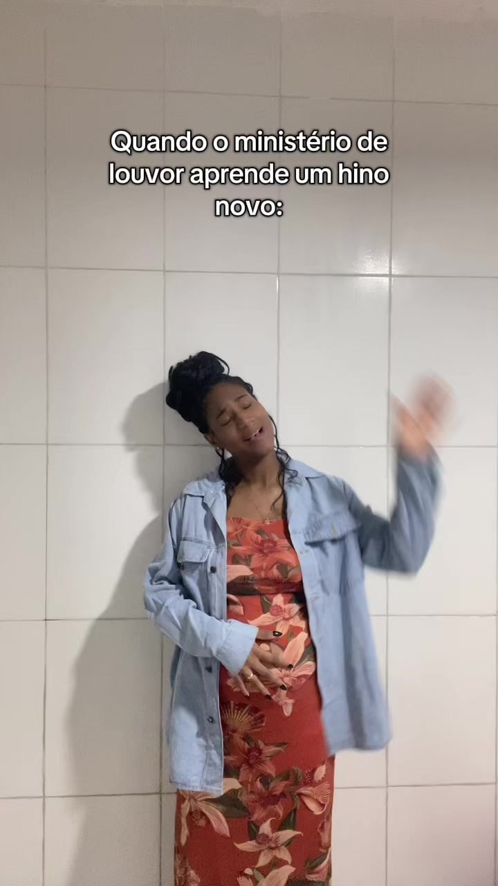 @LORE MAN&Uacute;