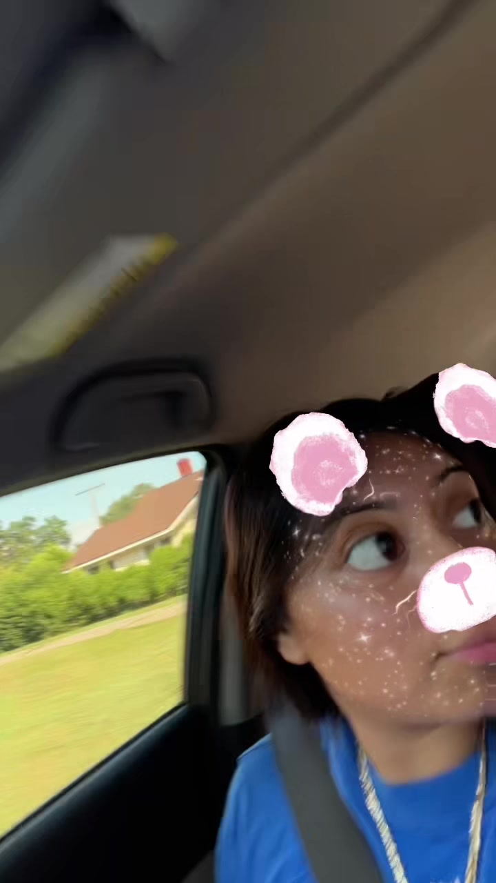 @funkkyydee