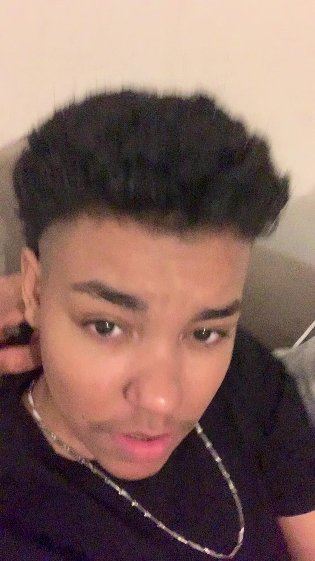 @Ybryanzin 🏳️⚧️