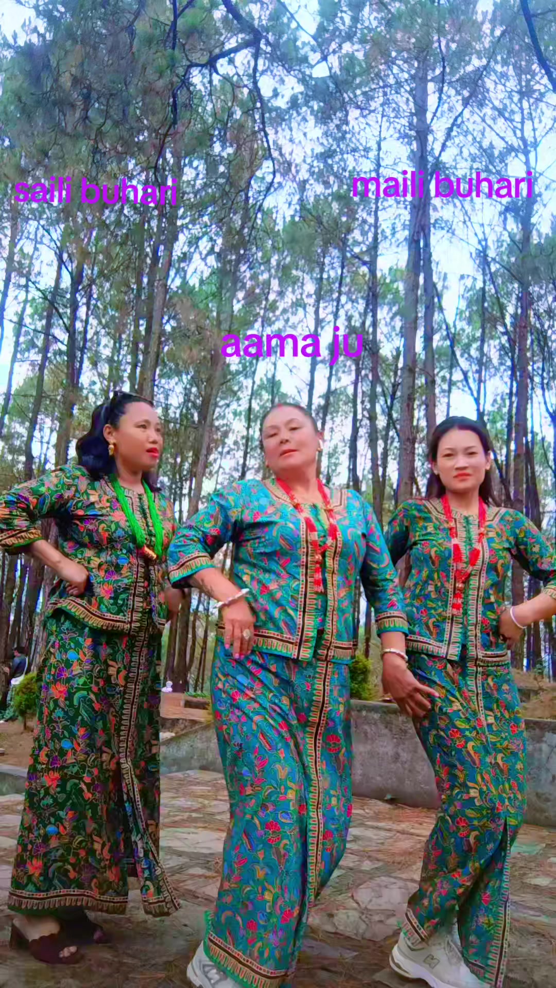 @Dipa limbu❤️💜💙