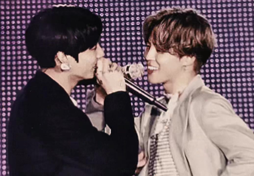 @aire⁷