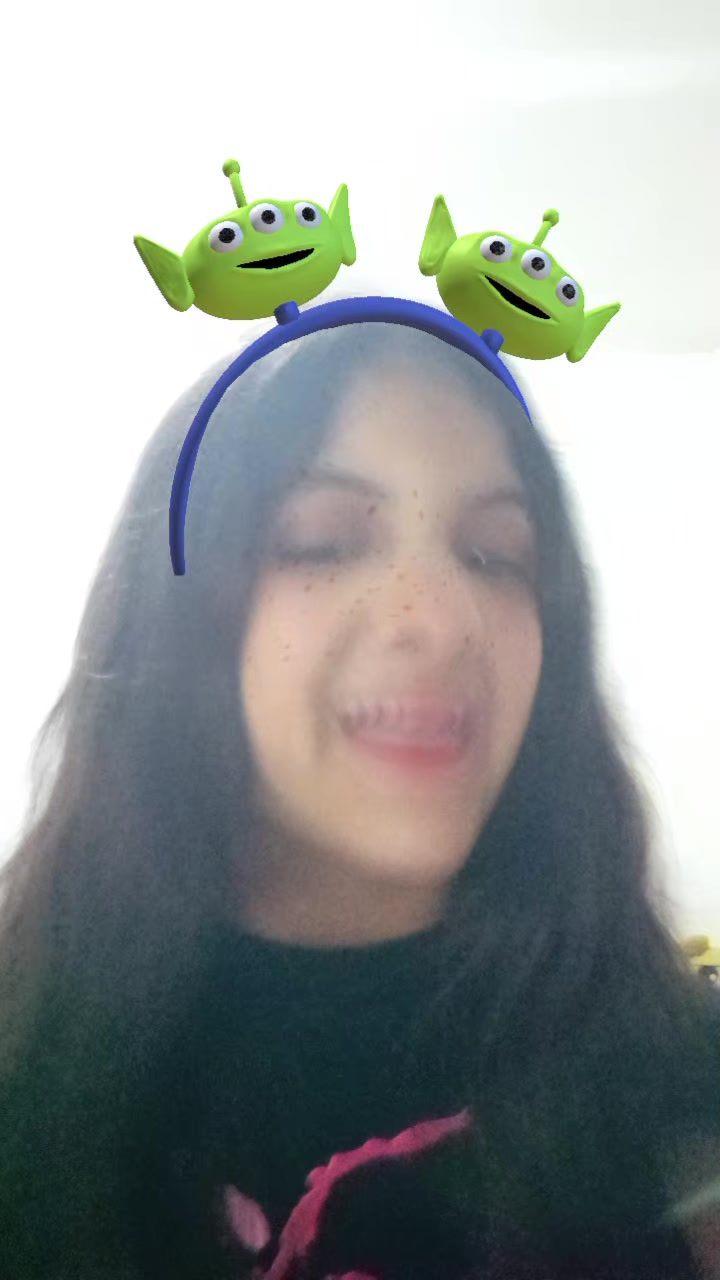 @la niña del pelo largo,