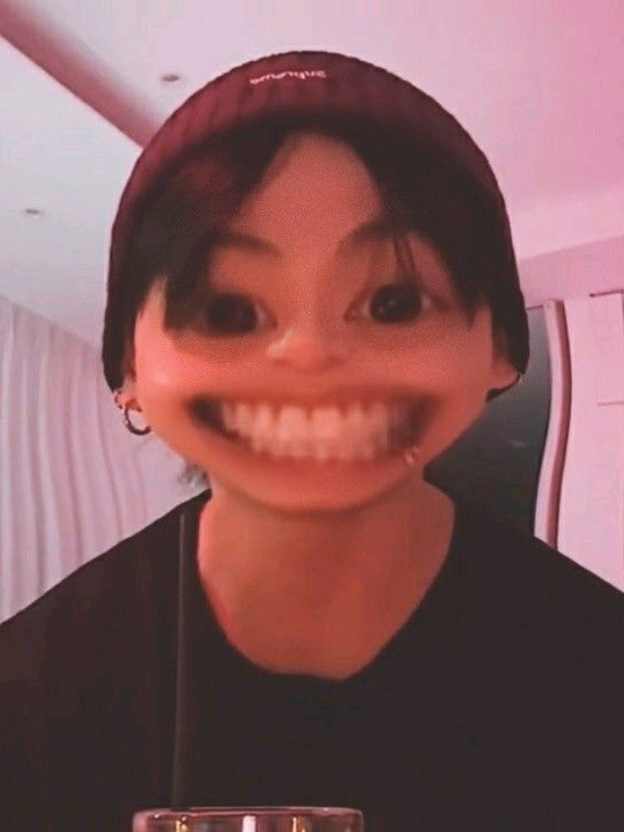 @꧁✞•min☬mawar•✞꧂