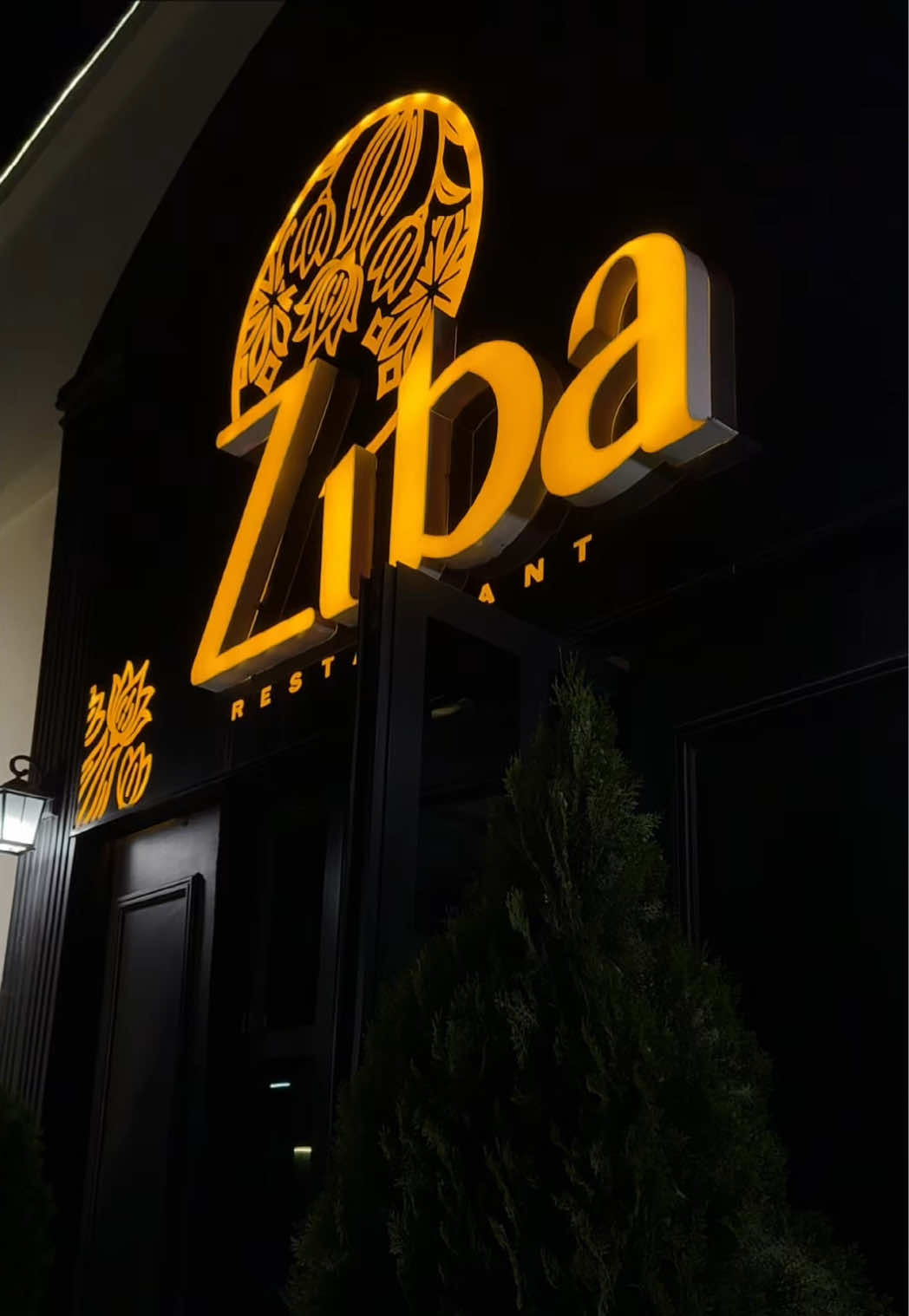 @Ziba_restaurant