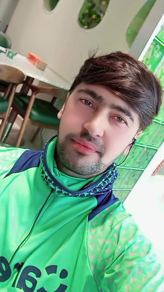 @🇵🇰 shobi cute boy  🇦🇪