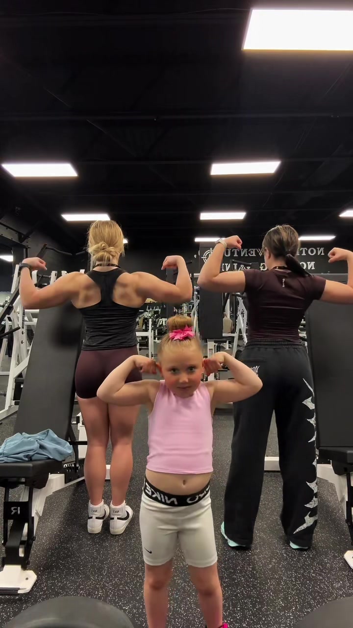 @zoie_fit