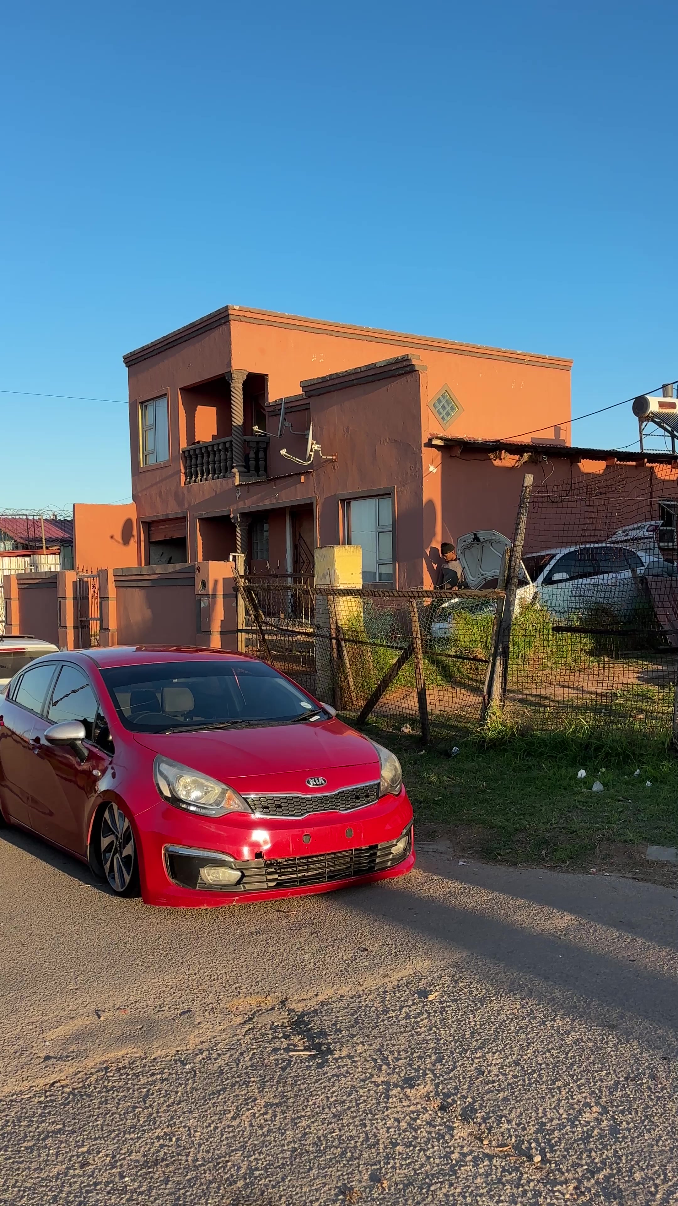 @jevaneo_bagged_kia