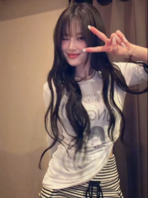 @tripleS