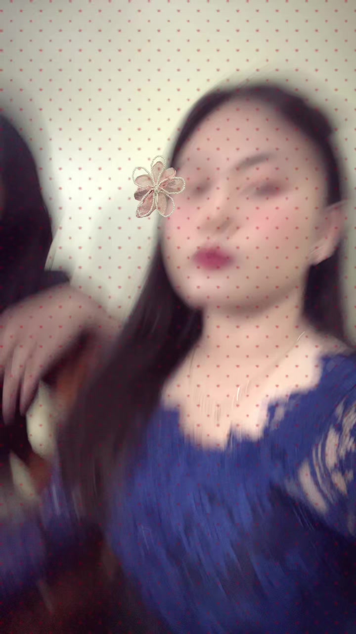 @Ella eriya br Tarigan