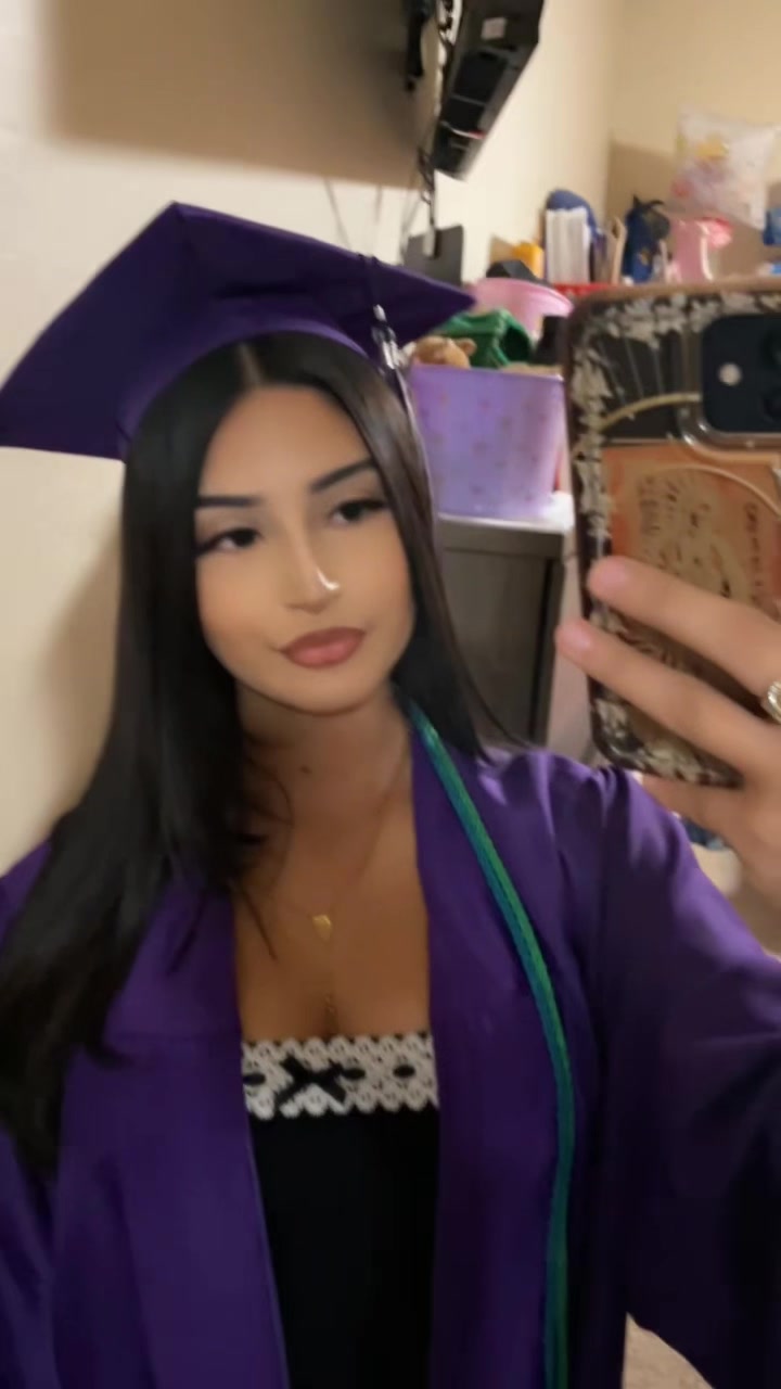 @𝓚𝓪𝓻𝓵𝓲𝓽𝓪💋🤎