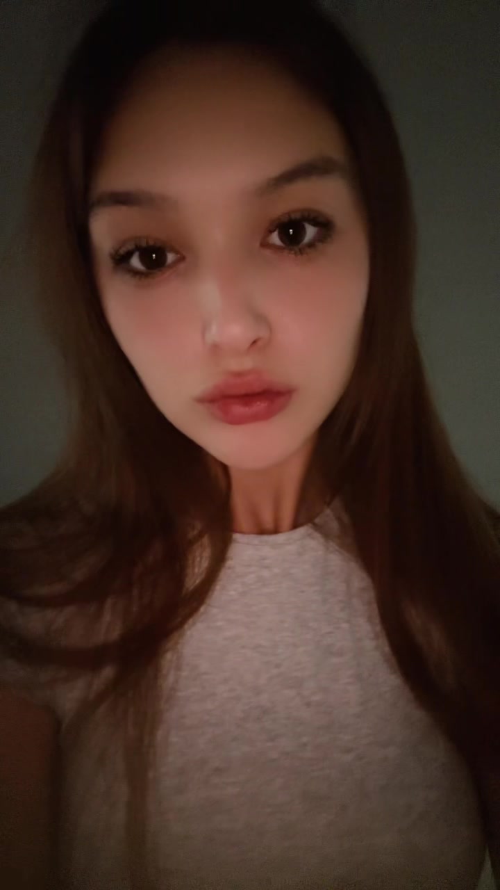 @ариша любимова