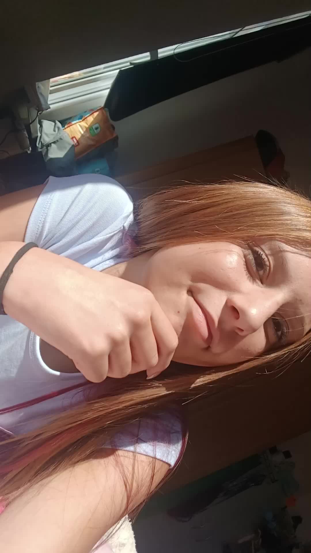 @𝕃𝕒𝕣𝕒 𝕊𝕠𝕡𝕙𝕚𝕖💙🤍