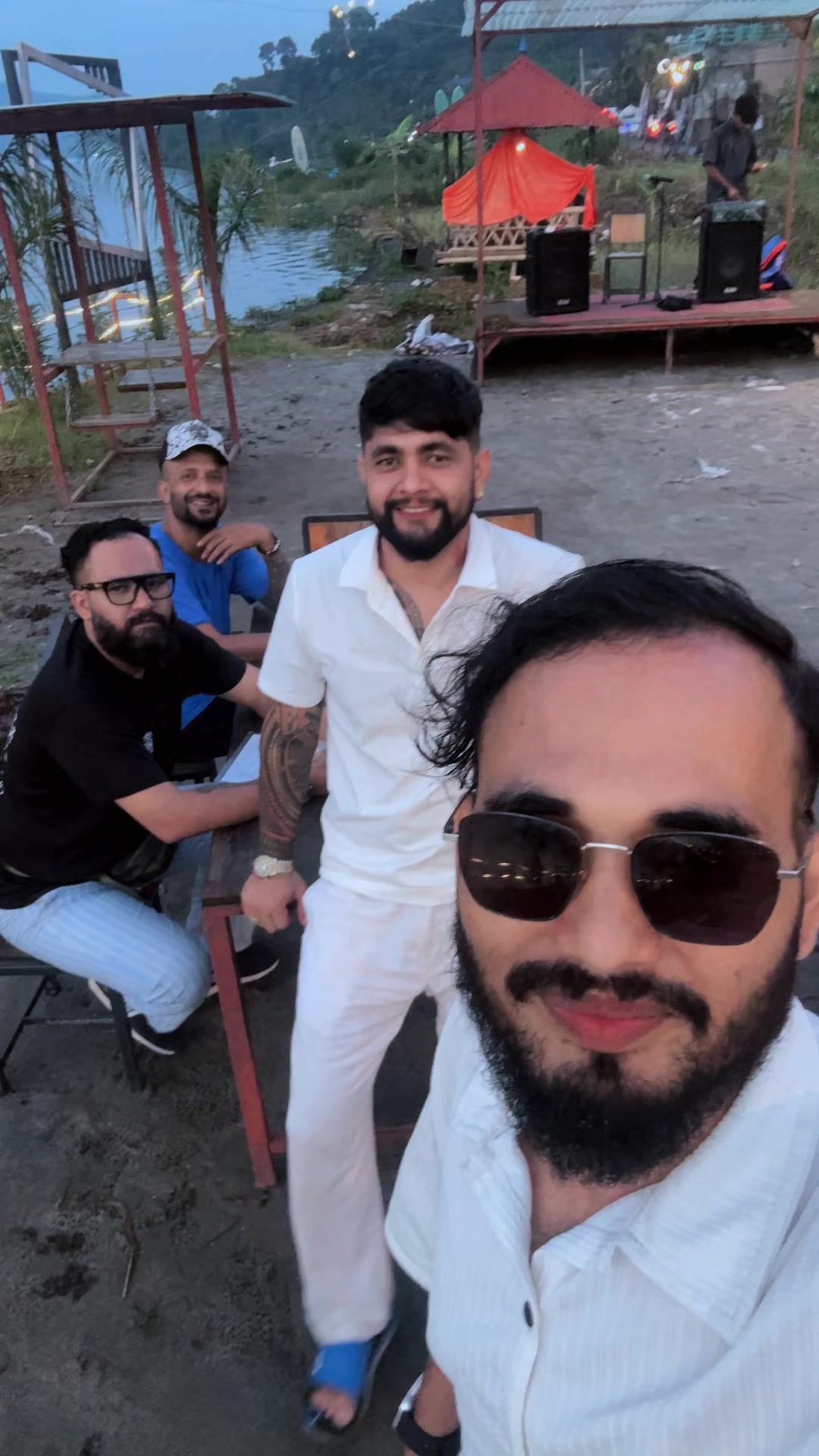 @Aashish Acharya 🖤Recovery🖤