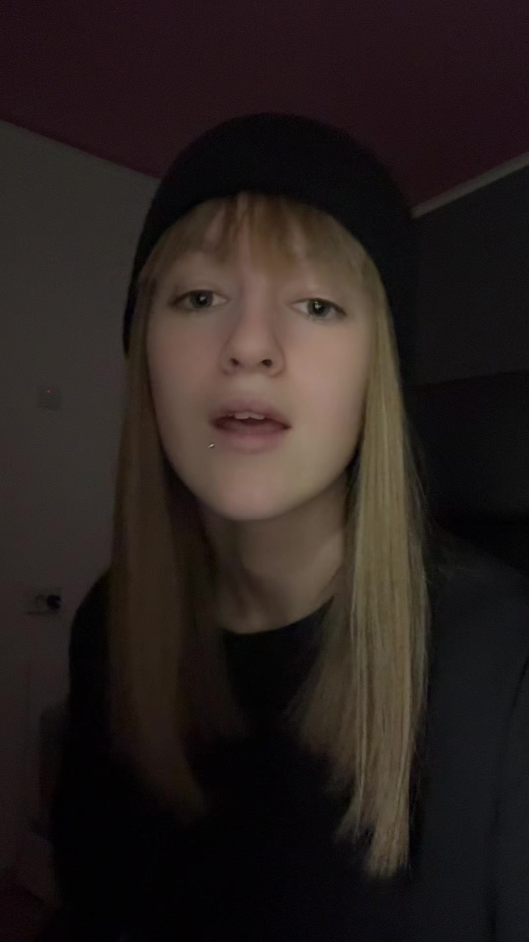 @aksi