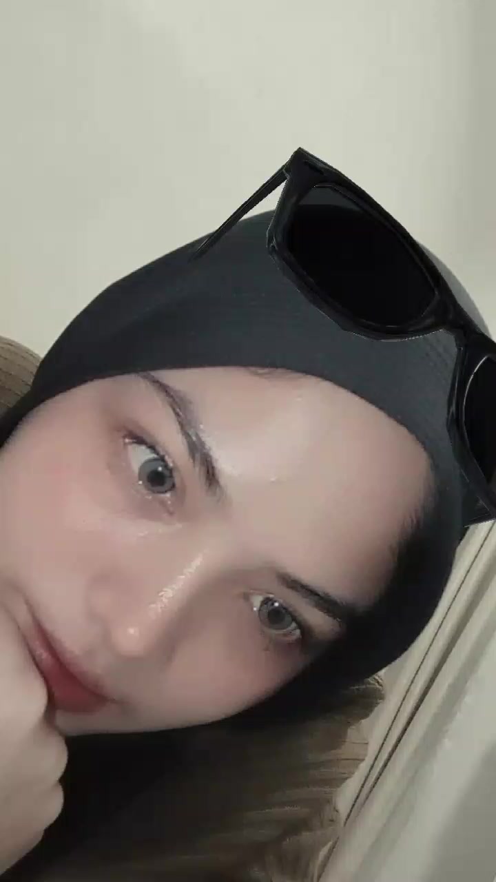 @adeee