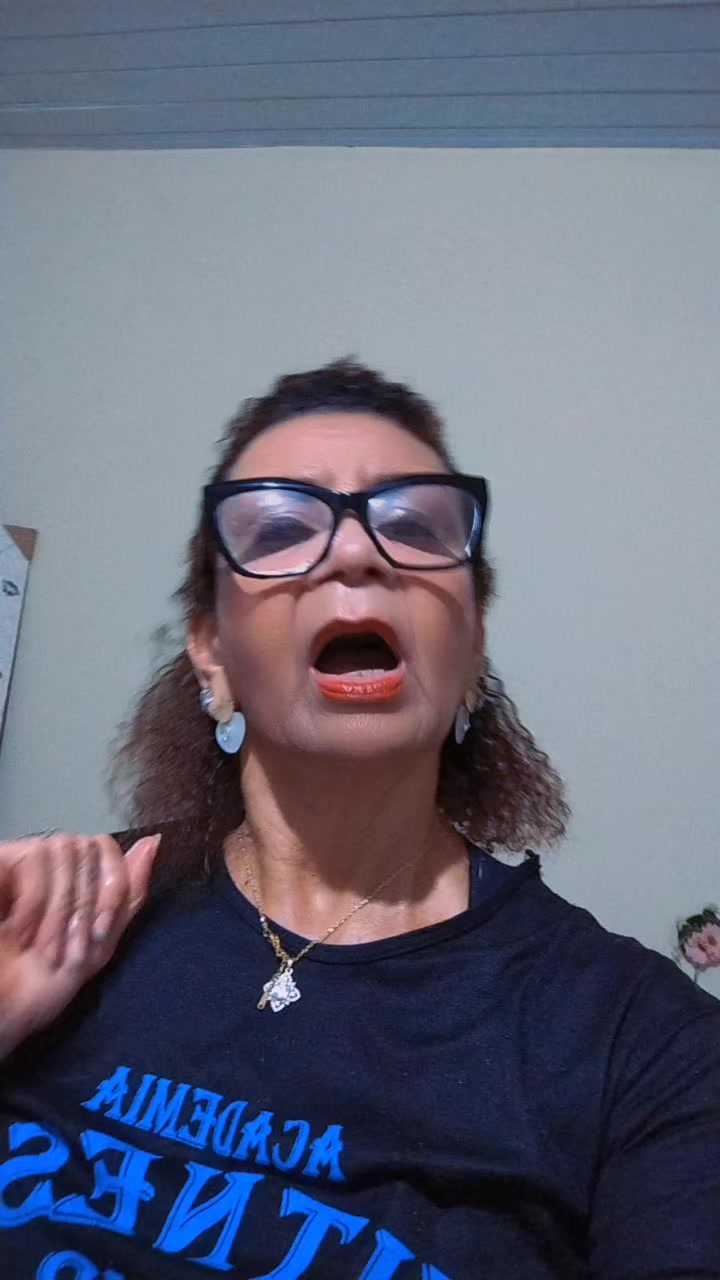 @Leanai Batista Torres