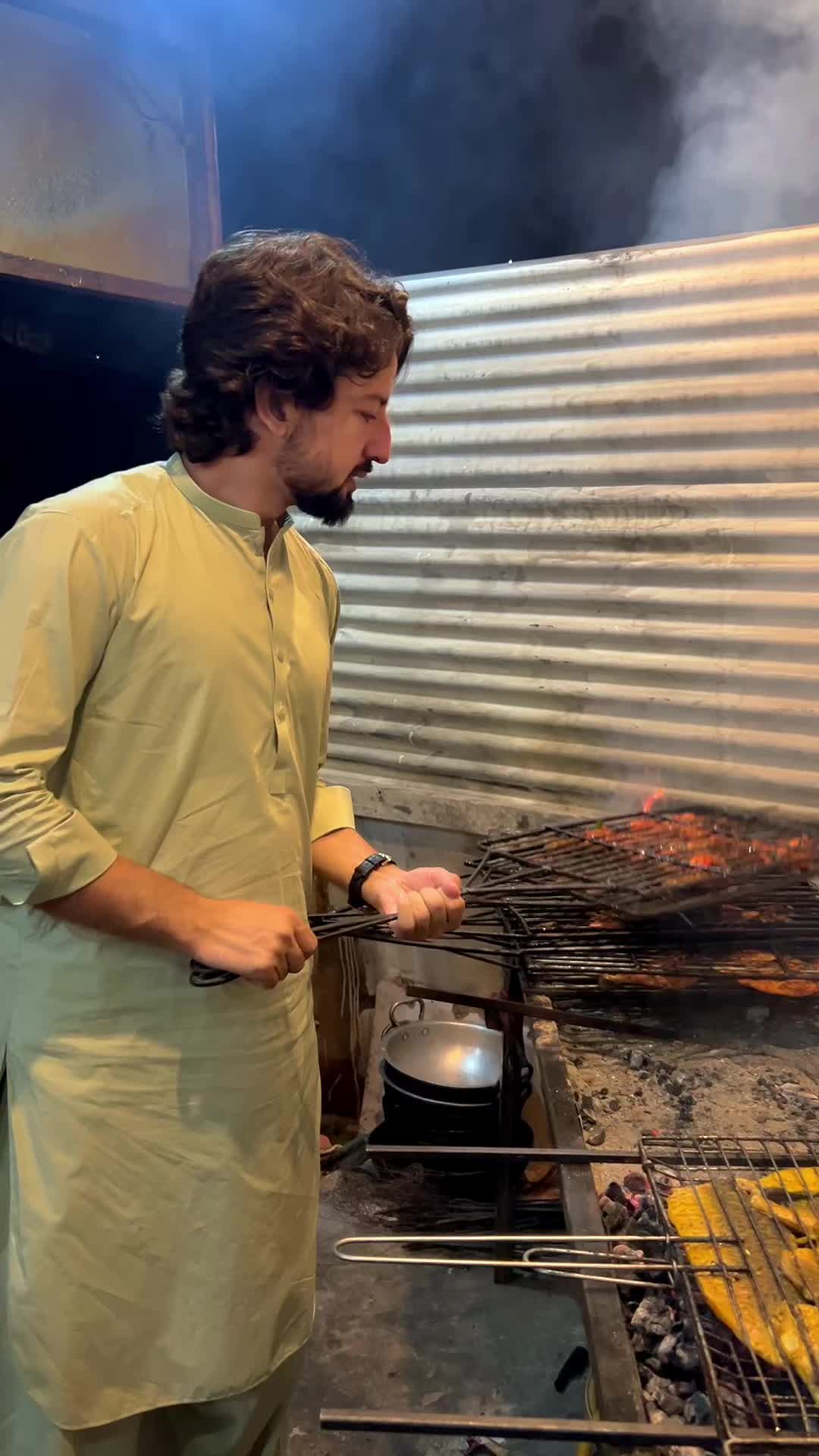 @Nomi Khan
