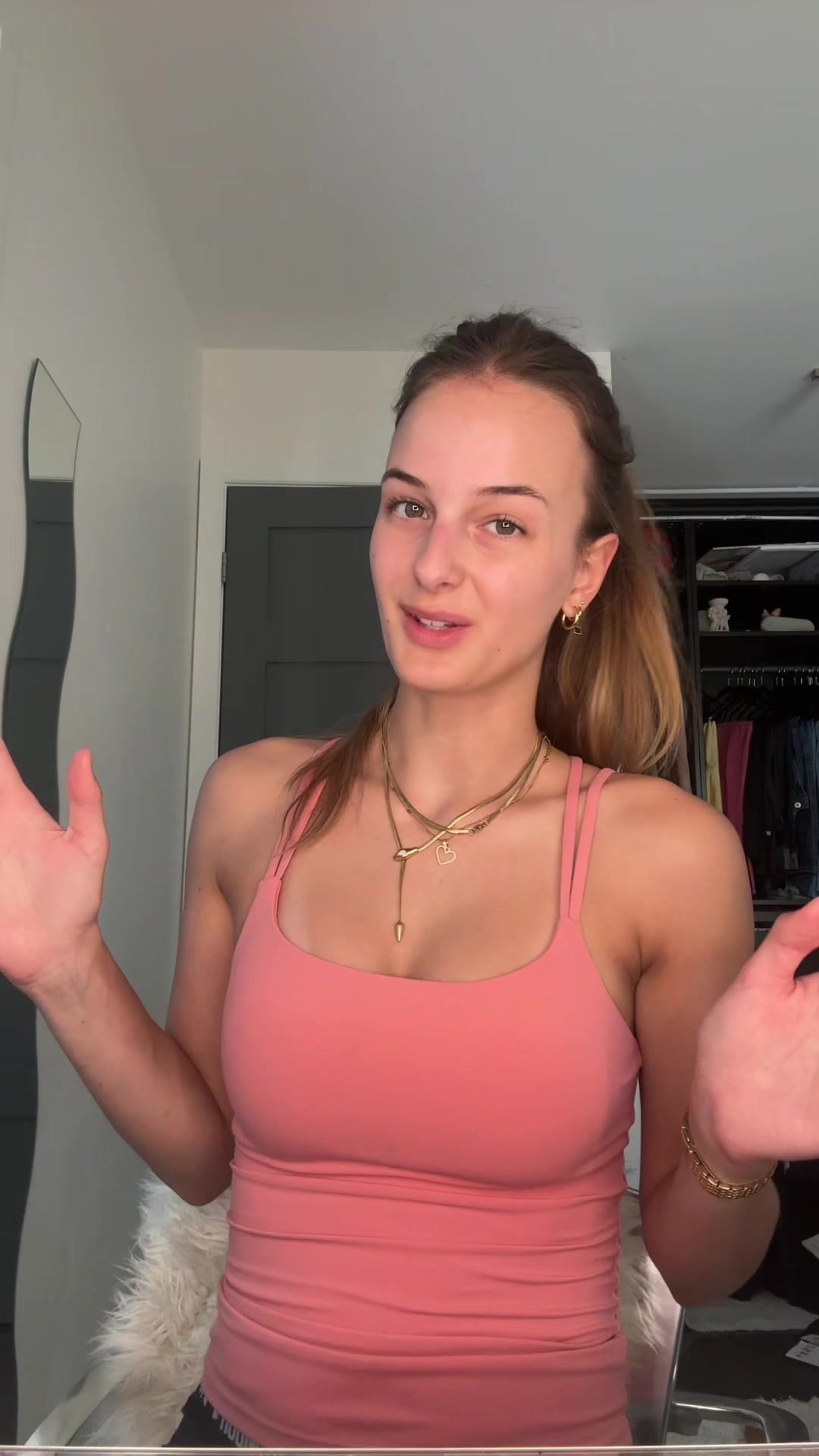 @thaysa