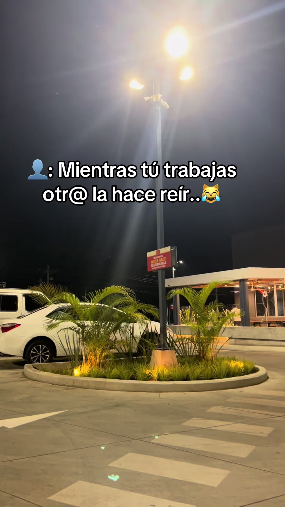 @ღ𝓝𝓪𝔂𝓮𝓵𝓲✿