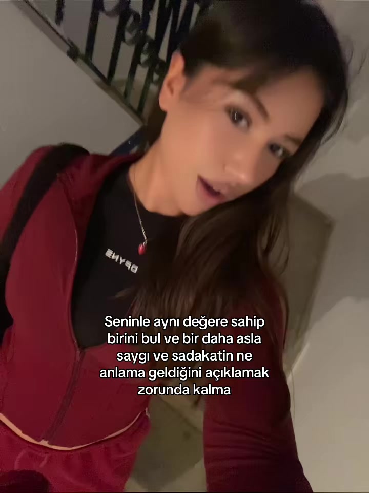 @Kübra ✶