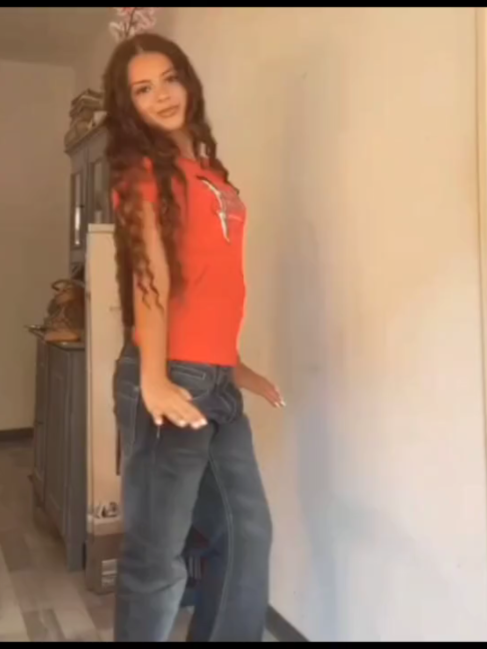 @𝐂𝐫𝐢𝐳 ❦