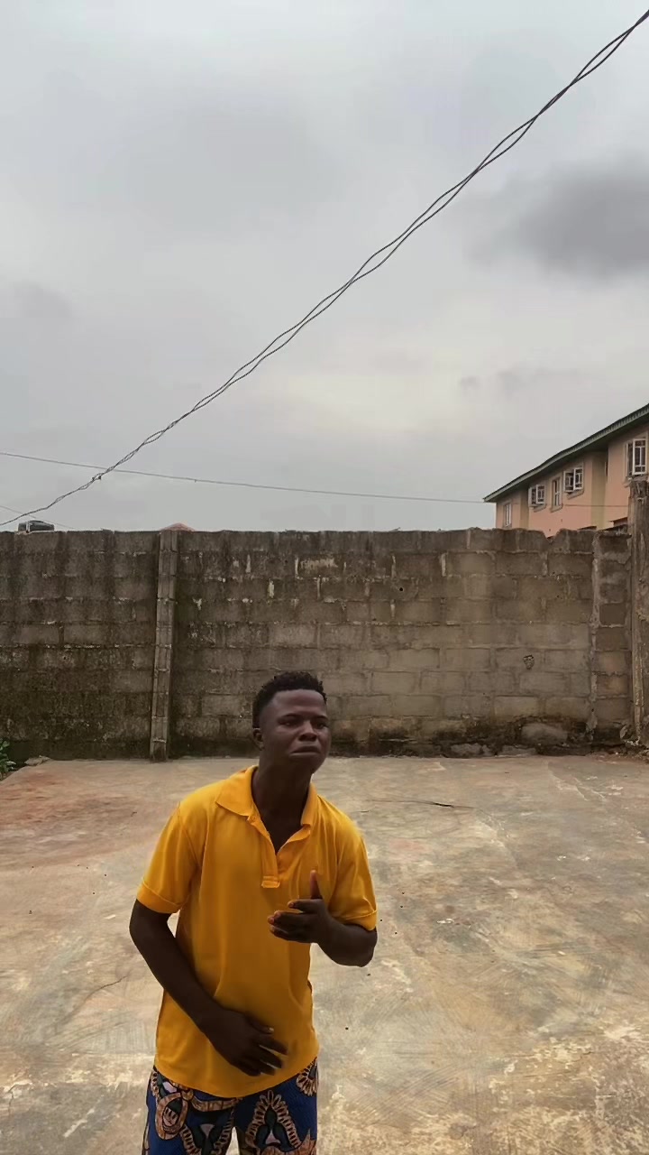 @Ola🥺