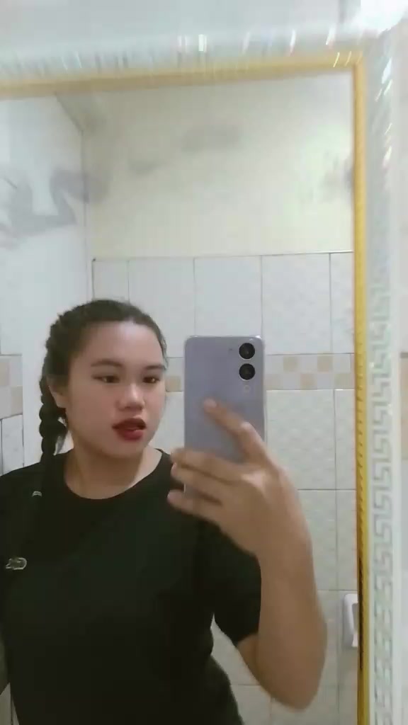 @itsYAGirl_lia