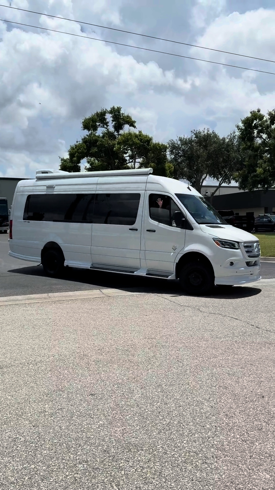 @the_motorcoach_store