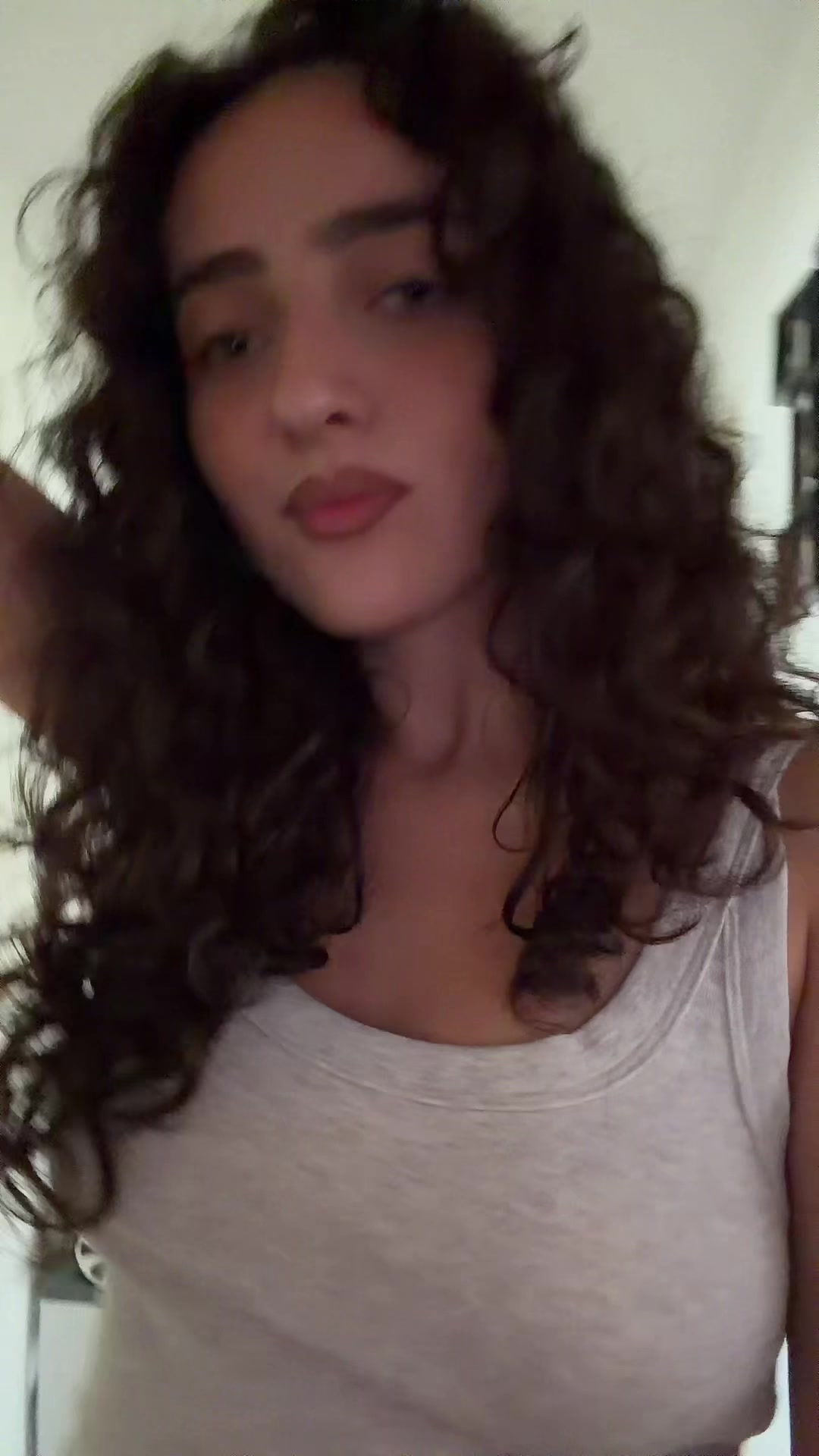 @aulona