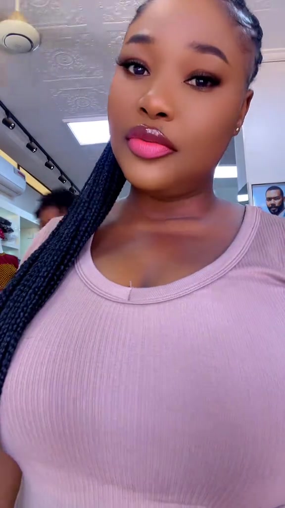 @🦋OU&Eacute;DRAOGO salamata 🦋❤️🇧🇫