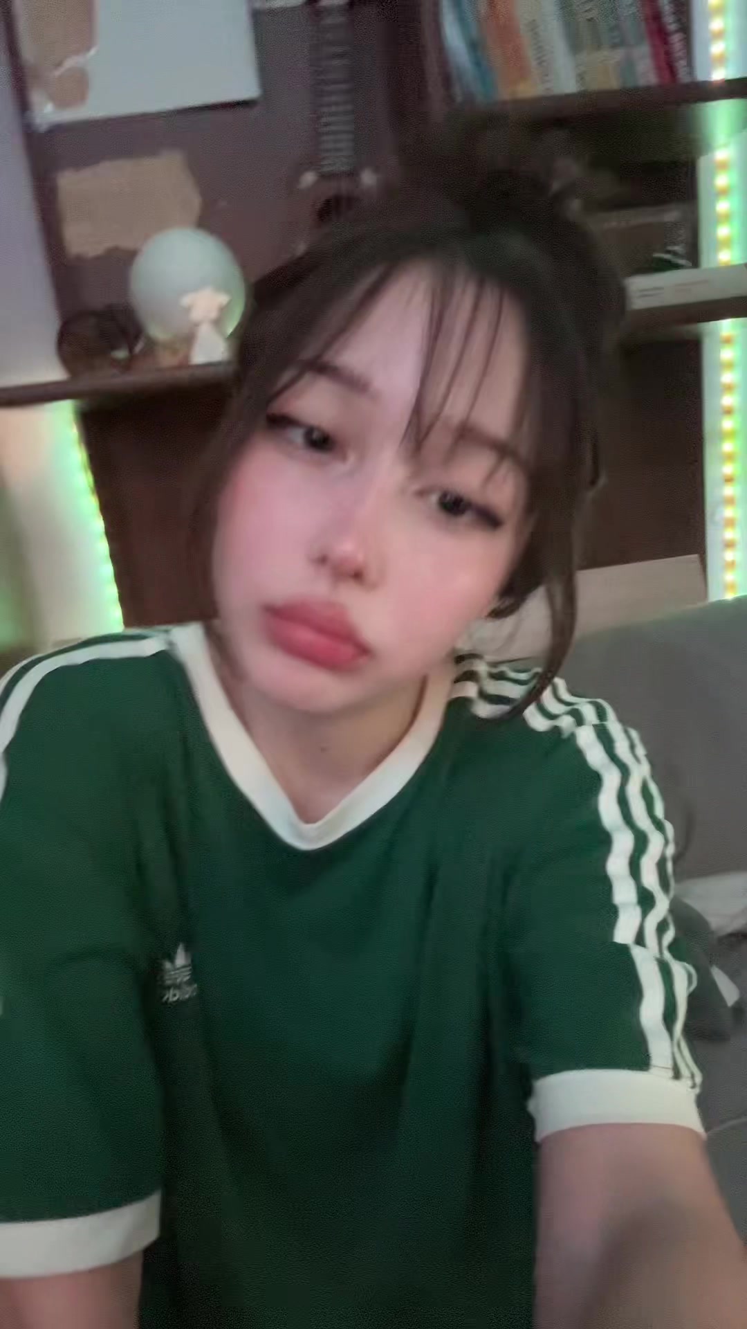 @Akichi