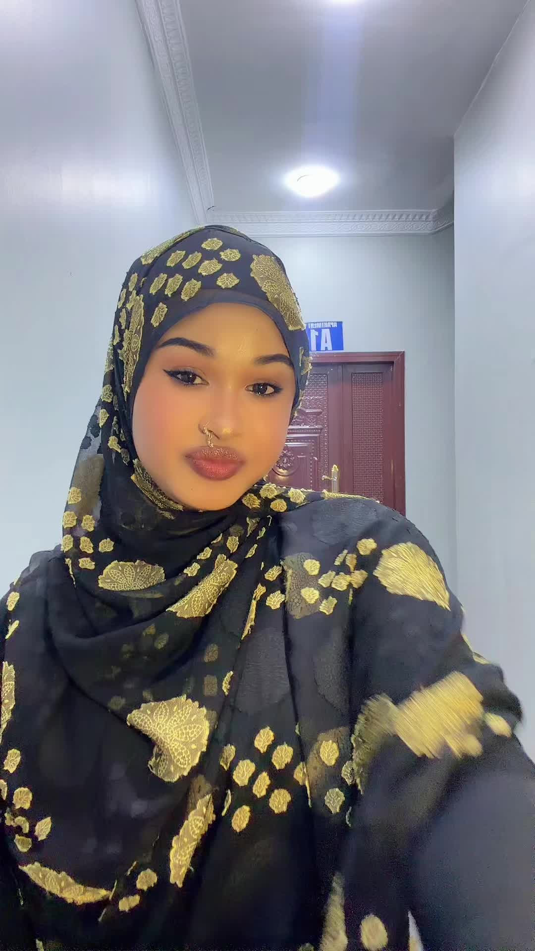 @Queen-aisha🦋