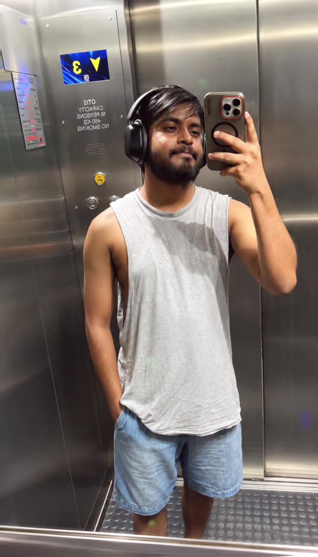 @Dreamer Shamrin Ahnab 🇦🇪