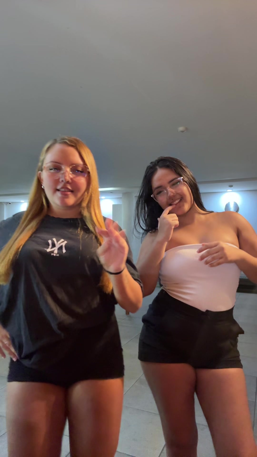 @Marcelly