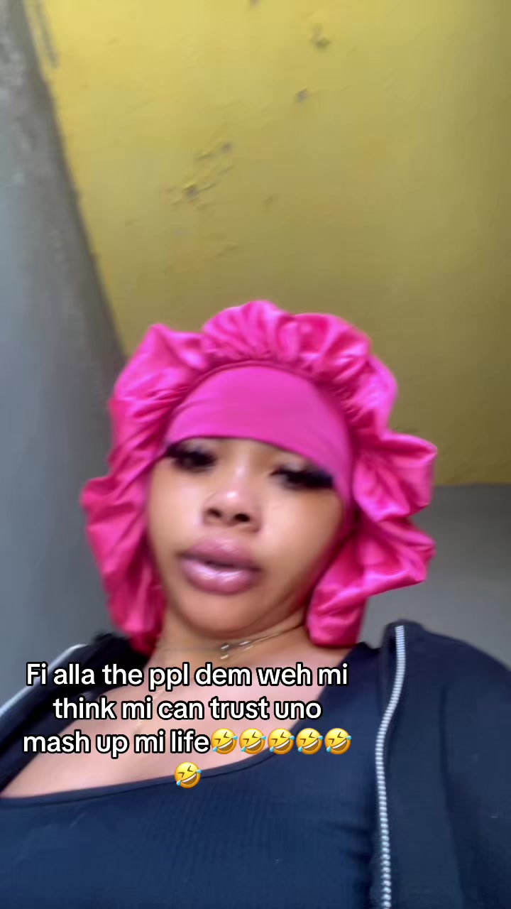 @Shandaethebee