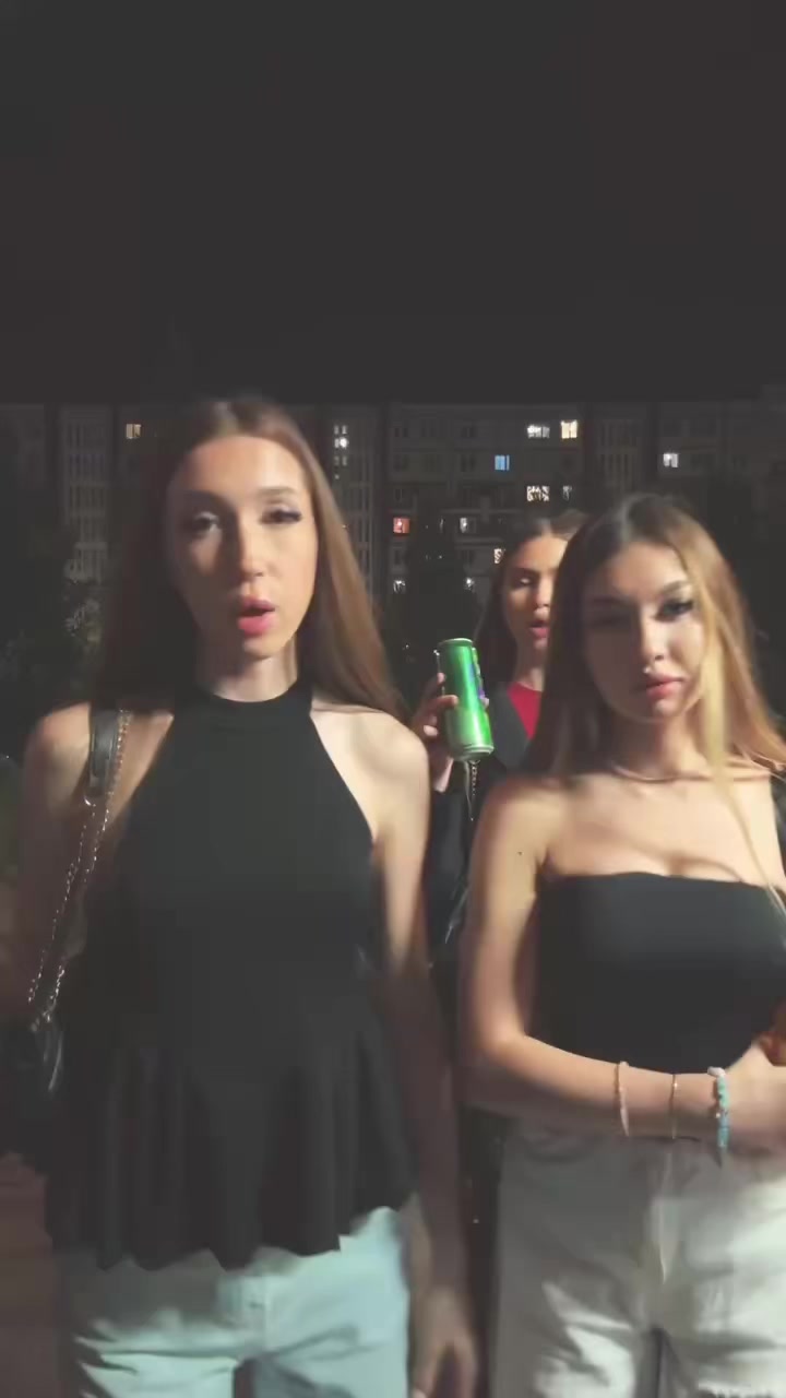 @elvina_27