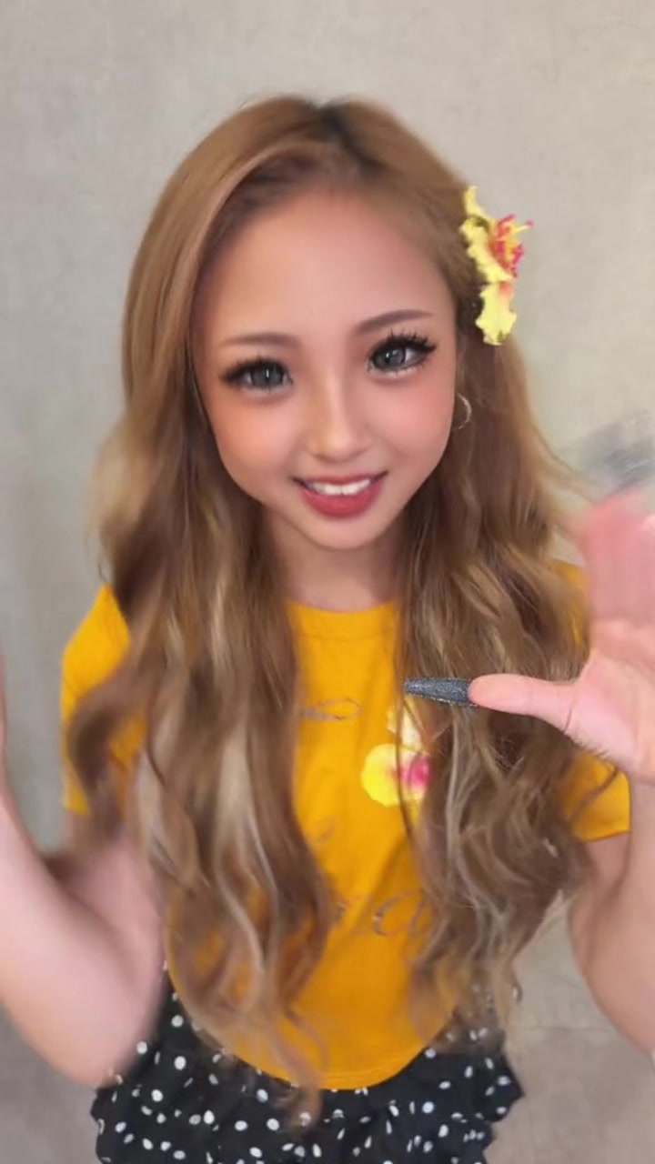 @みぃ🧡🤙KOGYARU専属モデル🧡