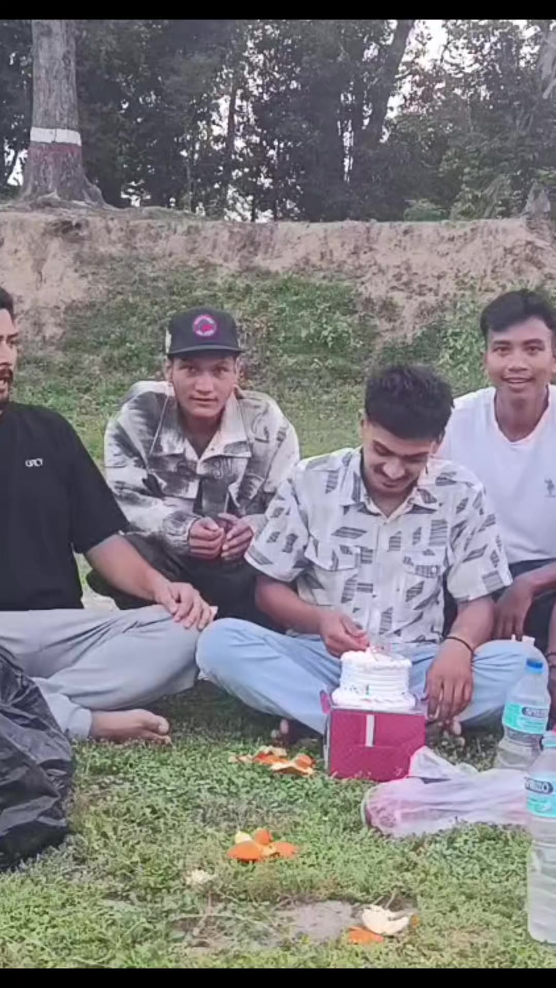 @𝗺𝗿. ♠️__Harish____♠️
