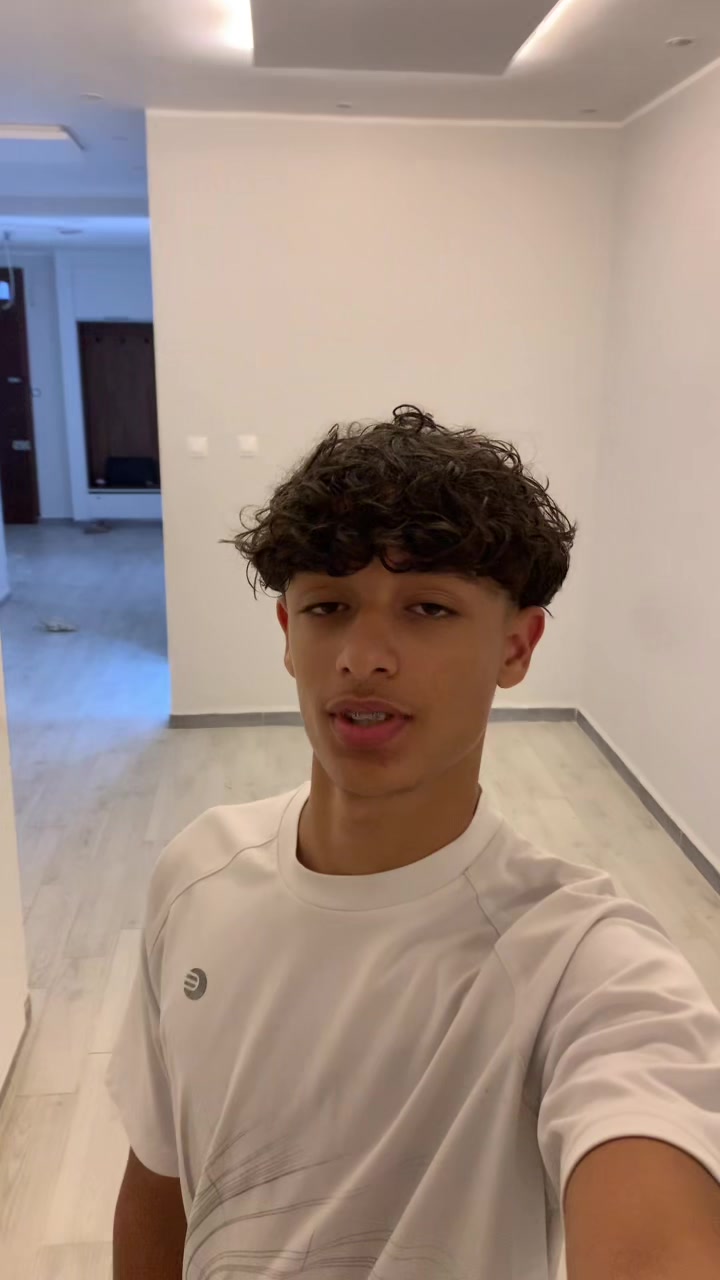 @🤠