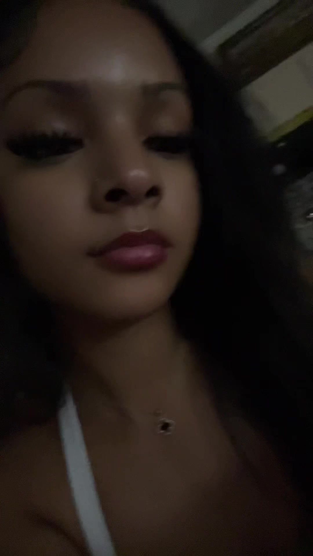 @⃟