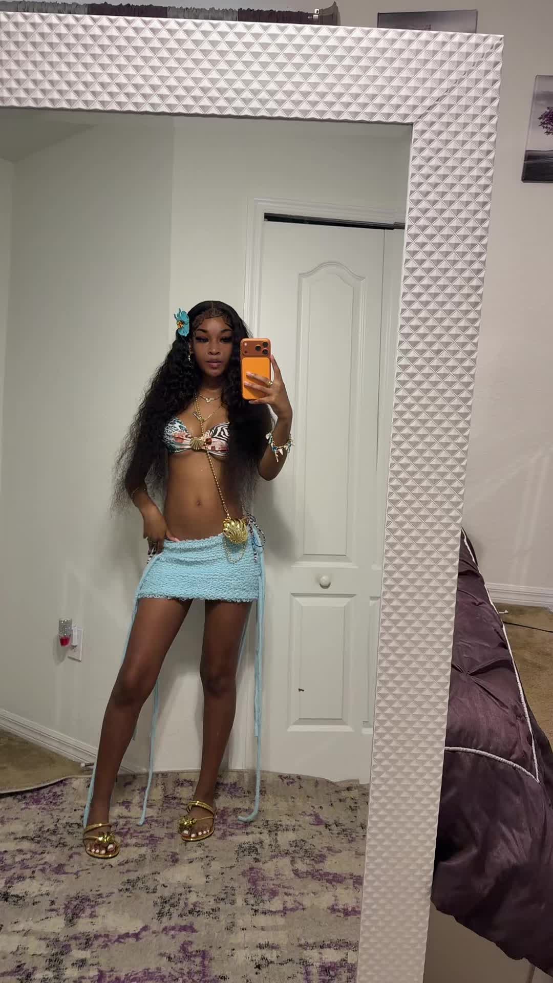 @imjustasexcassgirllol