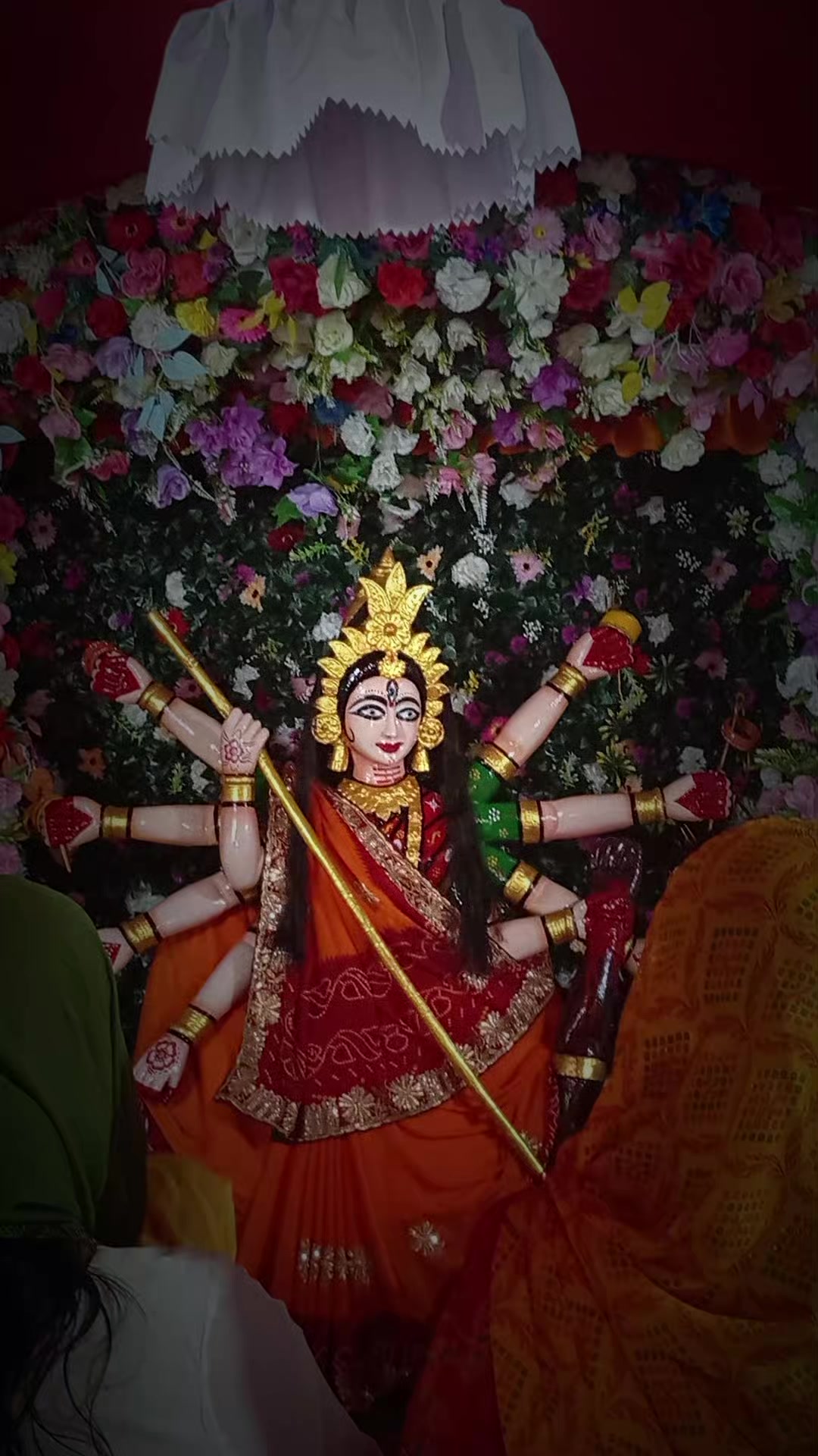 @rakhi thakur🌸🕊️