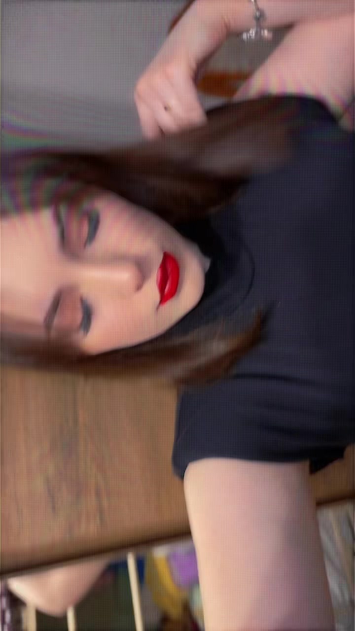 @Ionellaa