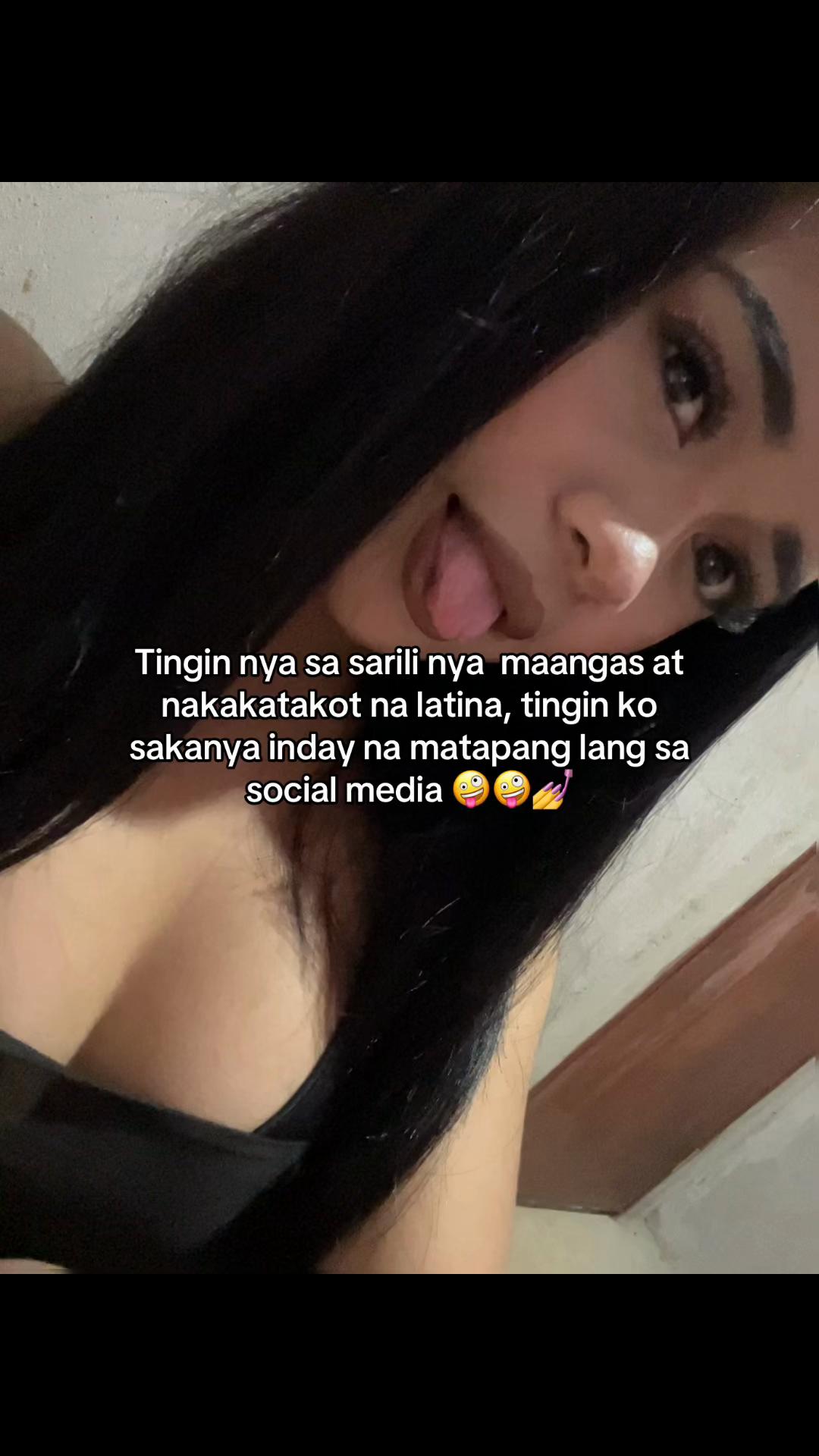 @~
