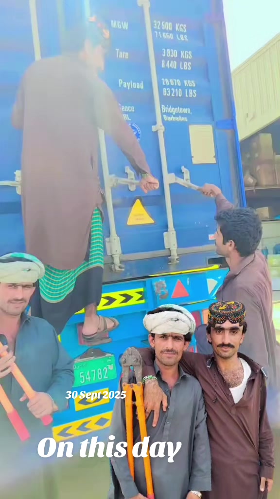 @🇦🇪✈️🇵🇰کنگ بوس سرور جکرانی