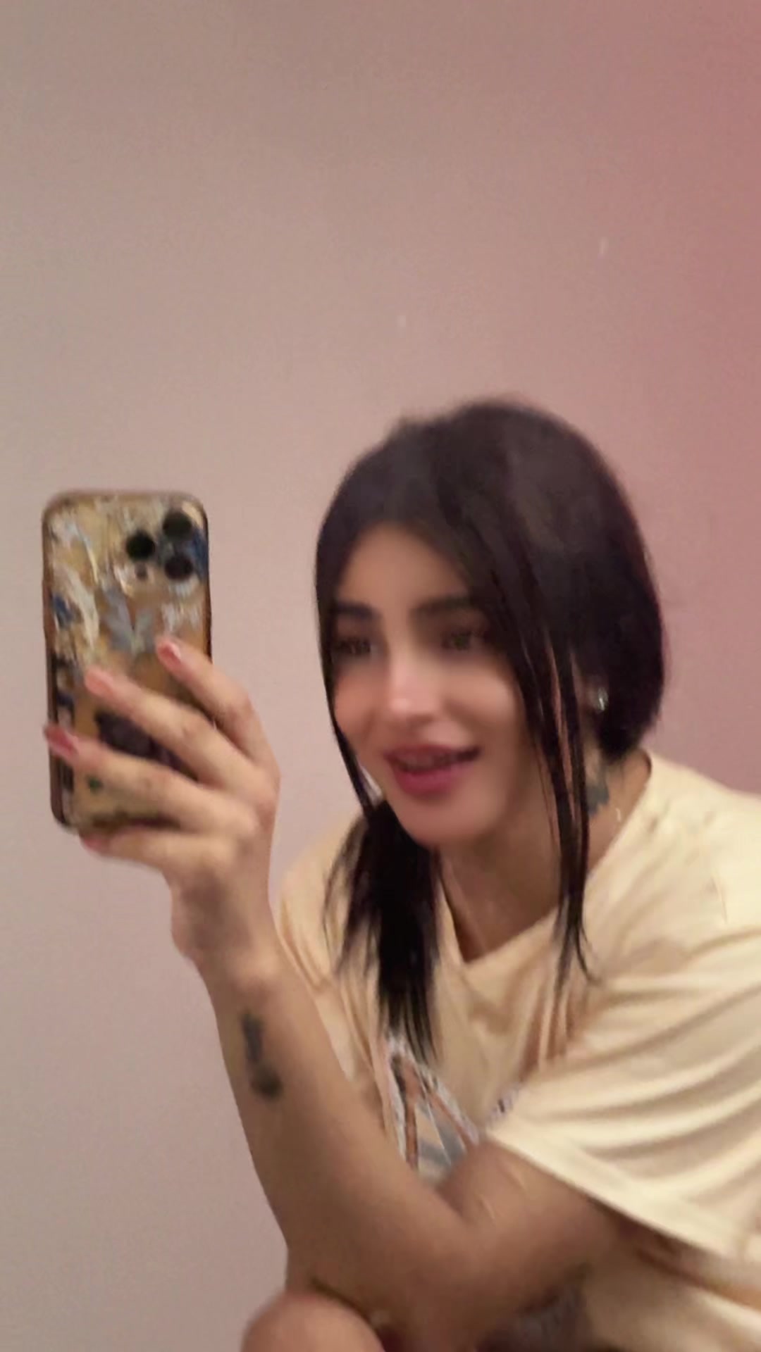 @Alizay0900