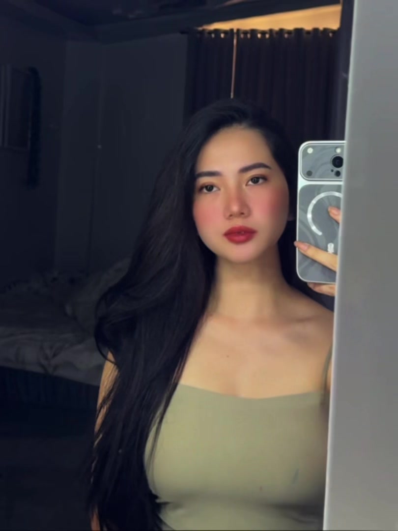 @Hazelpetipit