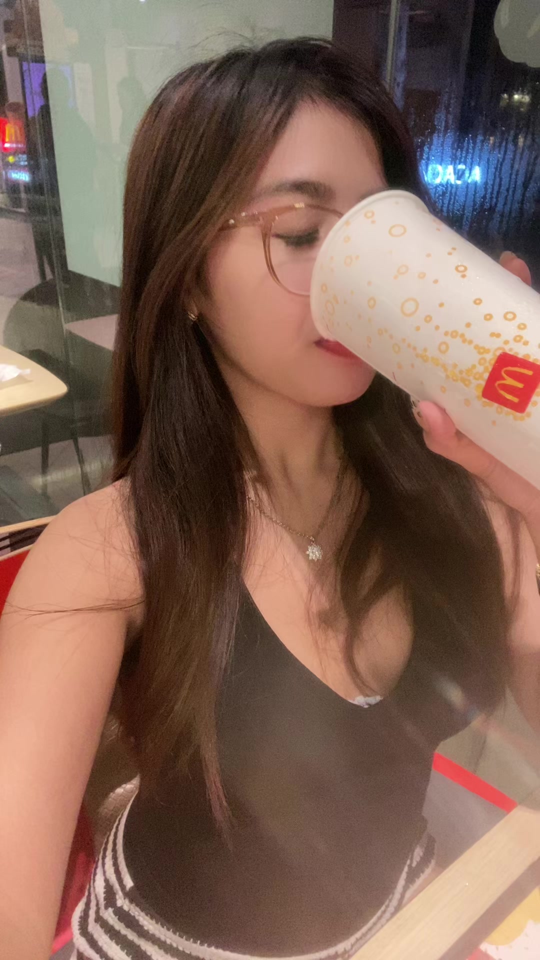 @Jhervina
