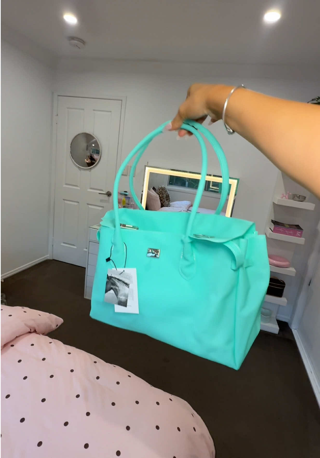 @ClaudiaPace
