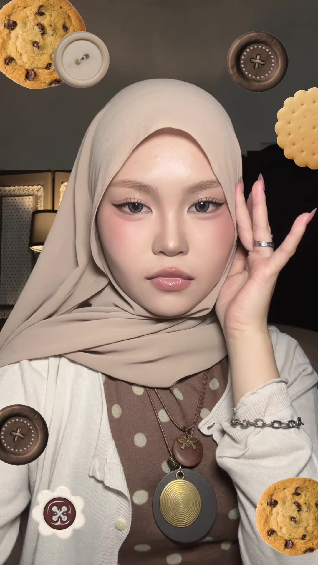 @Almiera